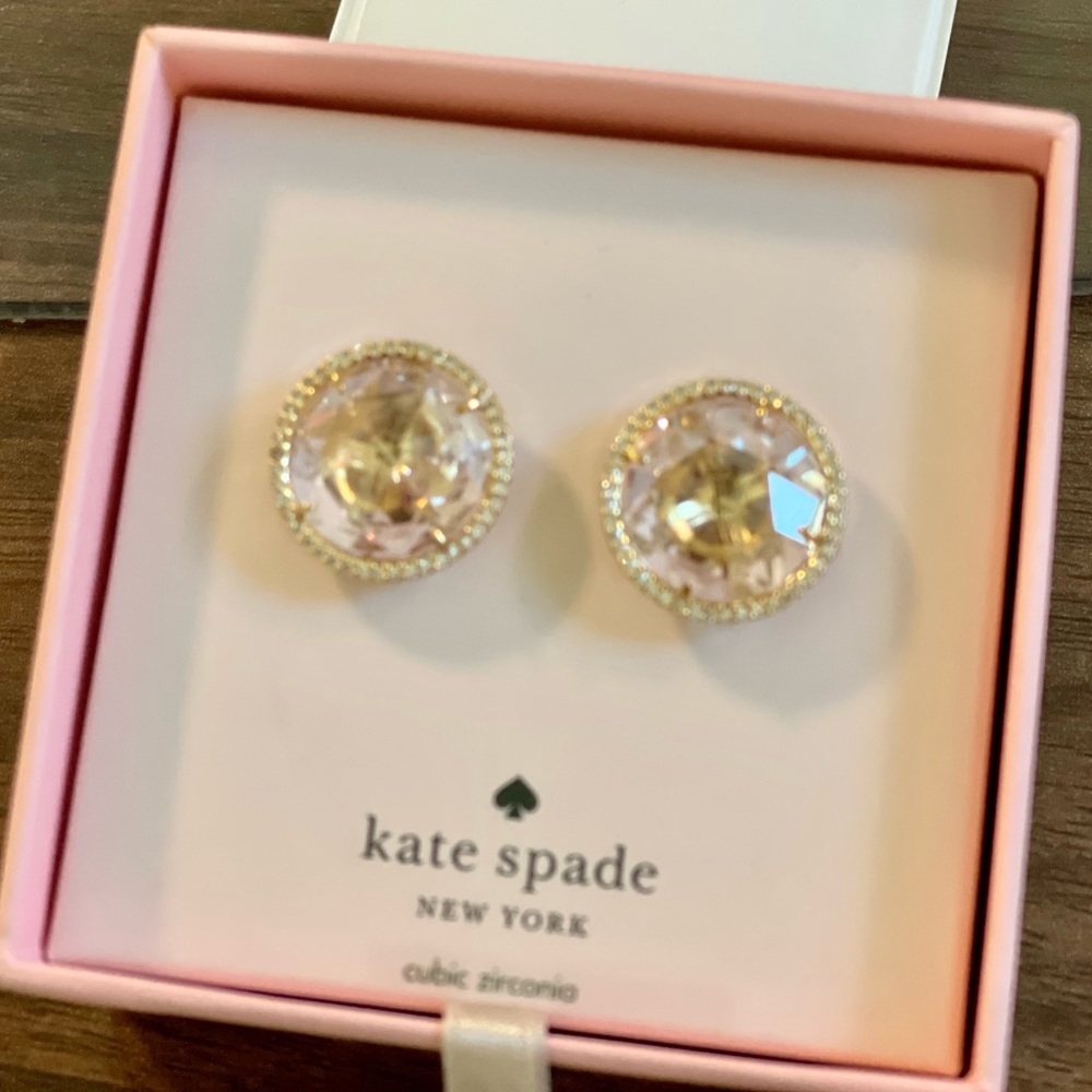 SOLD - SOLD - SOLDShe Has Spark - Stunning Kate Spade Post earrings.